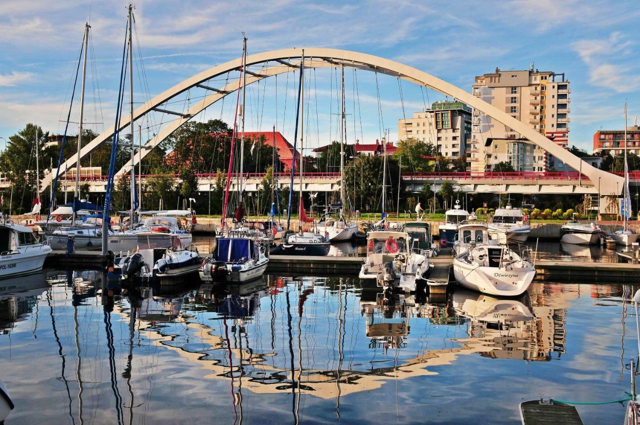 Luxury Marina Apartment Kolobrzeg Luaran gambar